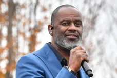 Souls To The Polls Drive-In Rally For Rev. Raphael Warnock With Common