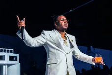 Nas &amp; Hennessy Hip-Hop's 50th Anniversary Limited Edition Bottle Celebration