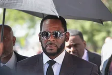 R Kelly Returns To Court For Hearing On Aggravated Sexual Abuse Charges