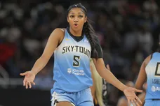 WNBA: MAY 25 Connecticut Sun at Chicago Sky