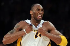 Portland Trail Blazers v Los Angeles Lakers