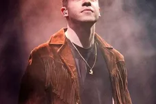 https___images.genius.com_8983d0c6fd7a87e846a12ba0c3a05815.1000x1000x1