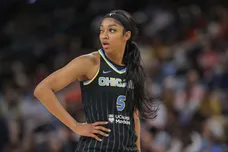 WNBA: JUN 12 Connecticut Sun at Chicago Sky