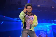 veeze the worst tour ever details