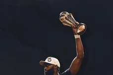 015e462248f51ce84e5bfc6af902a541.1000x1000x1