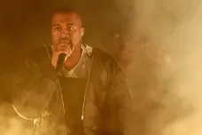 2015 Billboard Music Awards - Roaming Show