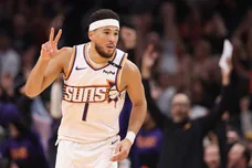 Los Angeles Lakers v Phoenix Suns