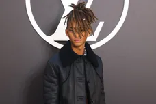 Louis Vuitton: Photocall - Paris Fashion Week - Womenswear Spring-Summer 2025