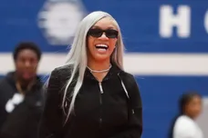 Syndication: The Commercial Appeal