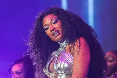 Syndication: Desert Sun