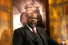 T.D. Jakes and Hezekiah Walker visit the set of "Meet the Faith" - May 3, 2006