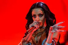 Syndication: Desert Sun