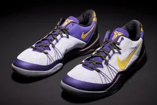 Kobe-Bryant-Nike-Kobe-8-Achilles-Game-Sothebys-Action