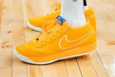 Nike-Book-1-Aspen-Corner-Yellow-PE-1
