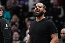 Drake Gifts 20K Fans Rock Paper Scissors Hip Hop News