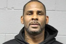 News: R. Kelly Booking Photo