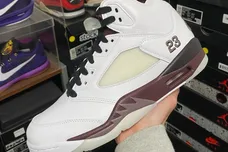 a-ma-maniere-x-air-jordan-5-violet-ore-sneaker-news