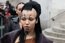 Street Style - Paris Fashion Week -  Menswear Fall Winter 2025/2026 - Day Three