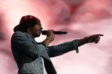 Lil Baby Scolds Son Pan Handling TikTok Livestream Hip Hop News