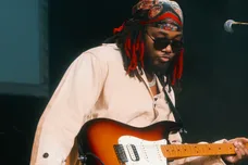 leon-thomas-singer-roots-picnic-2024-3