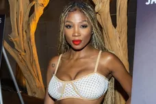 Loren LoRosa Confronts Jess Hilarious Pop Culture News