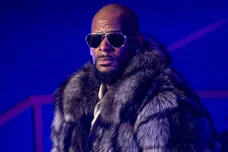 R Kelly Performance Prison Call Music News