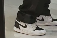 fragment-x-union-la-x-air-jordan-1-high-og-sneaker-news