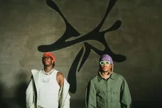 e503bceb41f69c6a8b6bce3735d7c2de.1000x1000x1