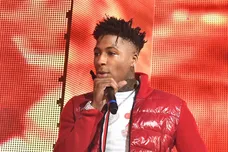 NBA YoungBoy Fans Swarm Mall Hip Hop News