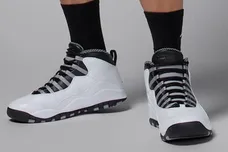 air-jordan-10-og-steel-sneaker-news