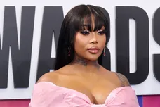 Summer Walker Spend It R&B Season Playlist Music News