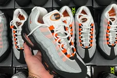 nike-air-max-95-og-bright-mandarin-sneaker-news
