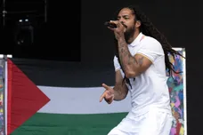 BRITAIN-MUSIC-FESTIVAL-PALESTINIANS-ISRAEL-CONFLICT