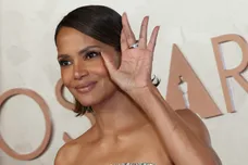 Van Hunt Halle Berry Hasnt Responded Marriage Proposal Music News