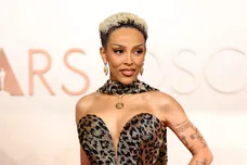 doja-cat-sydney-sweeney-ad-pop-culture-news