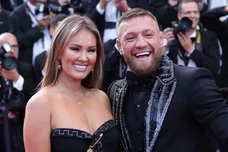 Conor McGregor Fiancée Yacht Alleged Nude Leak Gossip News