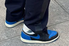 fragment-x-union-x-air-jordan-1-high-og-sport-royal-sneaker-news