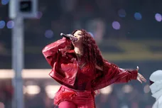 sza-song-snippets-finsta-hip-hop-news