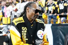 Snoop Dogg Criticism LGBTQIA Kids Movies Hip Hop News