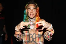 6ix9ine Roasts Pierre Bourne Viral Interview Diss Hip Hop News
