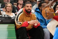 Drake Responds Instagram Troll Clowning Rapping Hip Hop News