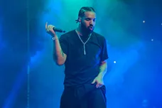drake-dog-house-strong-opening-hip-hop-news