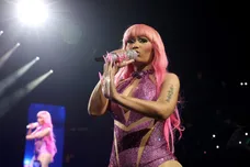 nicki-minaj-nba-youngboy-fanbase-question-hip-hop-news