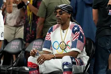 Snoop Dogg Team Claims Apology LGBTQIA Fake Hip Hop News