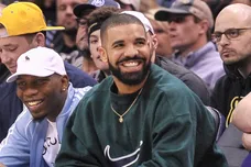 Drake Eyes Streaming Milestone Hip Hop News