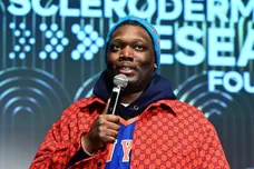 Michael Che Kanye West Apologized Hip Hop News