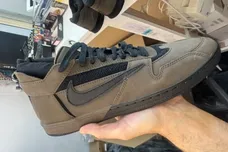 travis-scott-jordan-jumpman-jack-prototype-sneaker-news