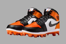 air-jordan-1-mcs-baseball-cleats-shattered-backboard-sneaker-news