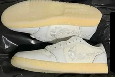 air-jordan-1-low-og-floral-swoosh-sneaker-news