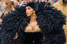 Schiaparelli : Outside Arrivals - Paris Fashion Week - Haute Couture Fall/Winter 2023/2024